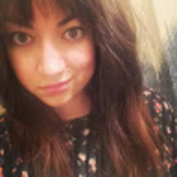 Meet your Posher, Brittany - Picture 1 of 1